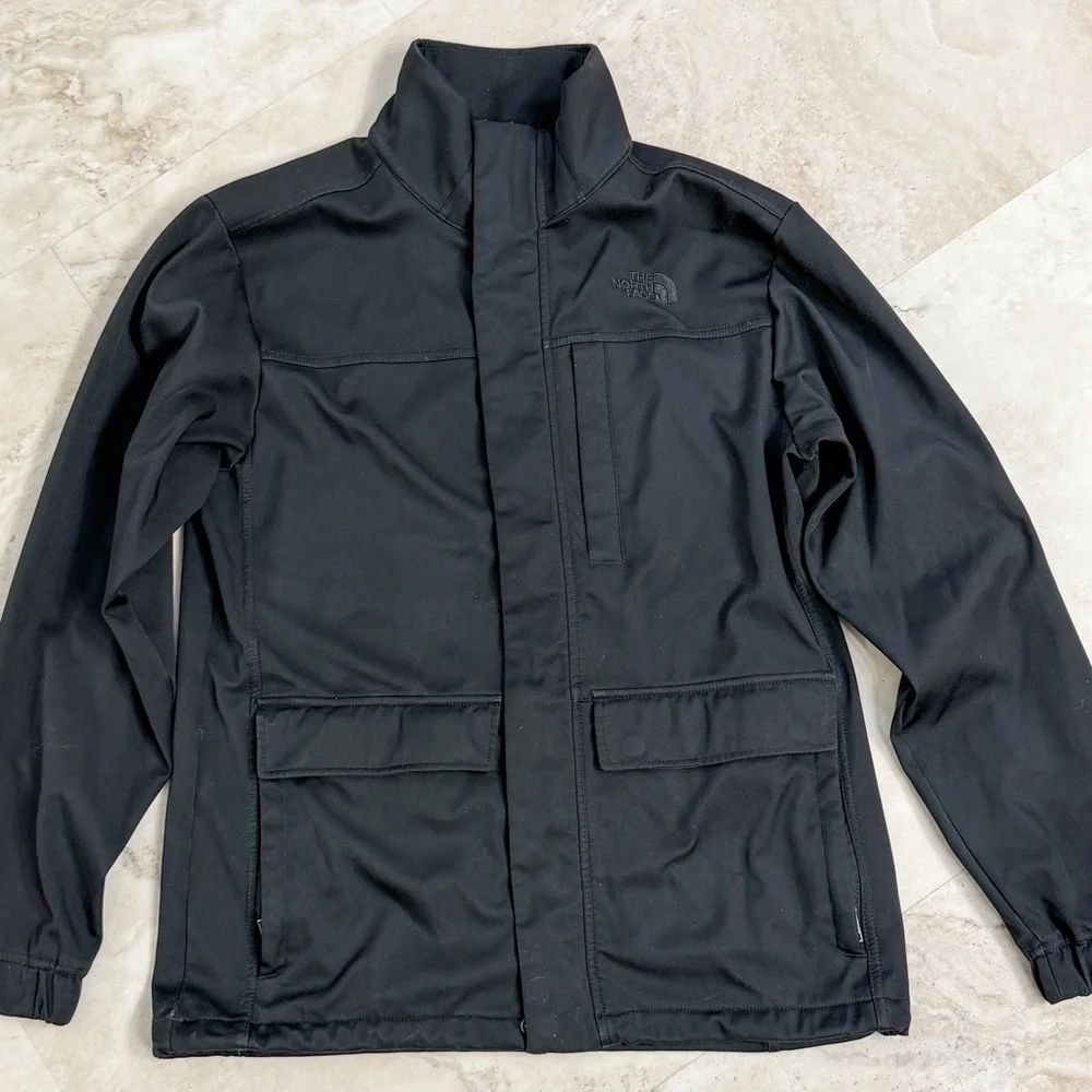 The North Face Black Jacket Men’s Medium Lightweight Zip Up Coat Outdoor